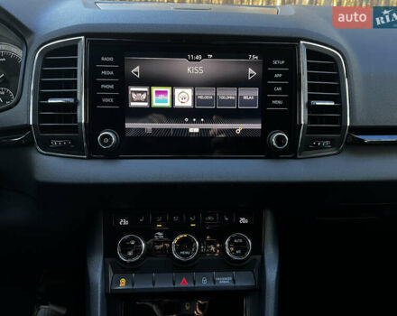 Белый Шкода Karoq, объемом двигателя 1.5 л и пробегом 150 тыс. км за 18700 $, фото 11 на Automoto.ua