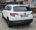 Белый Шкода Karoq, объемом двигателя 1.5 л и пробегом 145 тыс. км за 20000 $, фото 1 на Automoto.ua