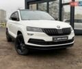 Белый Шкода Karoq, объемом двигателя 1.5 л и пробегом 117 тыс. км за 18990 $, фото 6 на Automoto.ua
