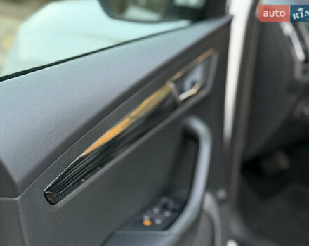 Белый Шкода Karoq, объемом двигателя 1.5 л и пробегом 112 тыс. км за 19800 $, фото 33 на Automoto.ua