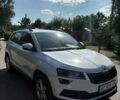 Белый Шкода Karoq, объемом двигателя 1.5 л и пробегом 175 тыс. км за 17950 $, фото 4 на Automoto.ua