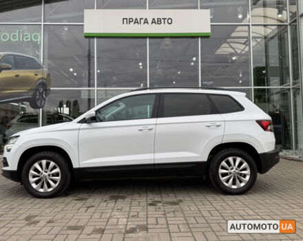 Шкода Karoq 2018 у Києві на Automoto.ua Білий Шкода Karoq, об'ємом двигуна 1.5 л та пробігом 94 тис. км за 18800 $, фото 1 на Automoto.ua