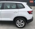 Белый Шкода Karoq, объемом двигателя 1.5 л и пробегом 110 тыс. км за 23240 $, фото 4 на Automoto.ua