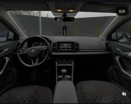 Білий Шкода Karoq, об'ємом двигуна 1.5 л та пробігом 117 тис. км за 21000 $, фото 4 на Automoto.ua