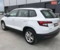Белый Шкода Karoq, объемом двигателя 1.5 л и пробегом 110 тыс. км за 23240 $, фото 5 на Automoto.ua