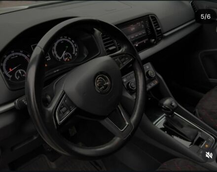 Білий Шкода Karoq, об'ємом двигуна 1.5 л та пробігом 117 тис. км за 21000 $, фото 3 на Automoto.ua