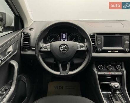 Белый Шкода Karoq, объемом двигателя 1.5 л и пробегом 116 тыс. км за 20872 $, фото 10 на Automoto.ua