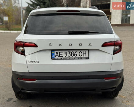 Білий Шкода Karoq, об'ємом двигуна 1.4 л та пробігом 62 тис. км за 21999 $, фото 7 на Automoto.ua