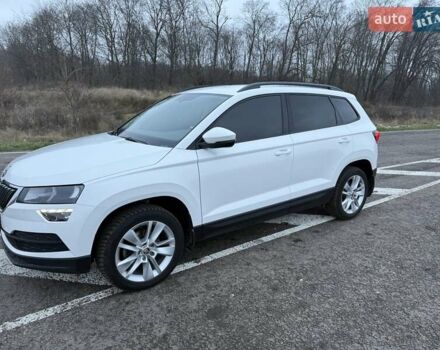 Білий Шкода Karoq, об'ємом двигуна 1.4 л та пробігом 180 тис. км за 18500 $, фото 2 на Automoto.ua