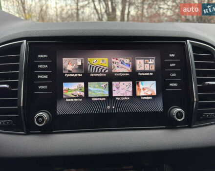 Білий Шкода Karoq, об'ємом двигуна 1.4 л та пробігом 62 тис. км за 22700 $, фото 51 на Automoto.ua