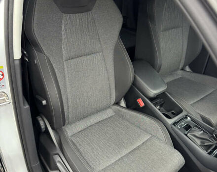 Білий Шкода Karoq, об'ємом двигуна 1.4 л та пробігом 62 тис. км за 21999 $, фото 39 на Automoto.ua