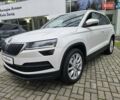 Білий Шкода Karoq, об'ємом двигуна 1.97 л та пробігом 85 тис. км за 27890 $, фото 11 на Automoto.ua