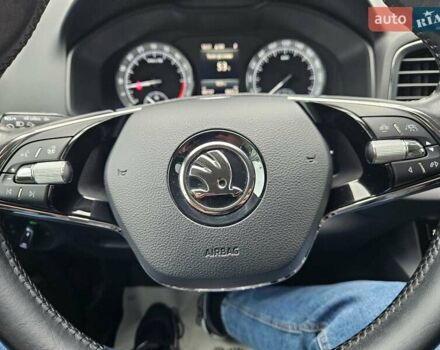 Білий Шкода Karoq, об'ємом двигуна 1.97 л та пробігом 85 тис. км за 27890 $, фото 41 на Automoto.ua