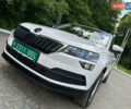 Білий Шкода Karoq, об'ємом двигуна 2 л та пробігом 170 тис. км за 21500 $, фото 1 на Automoto.ua