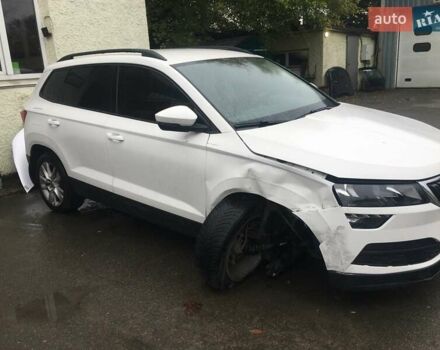 Білий Шкода Karoq, об'ємом двигуна 1.4 л та пробігом 189 тис. км за 15000 $, фото 3 на Automoto.ua