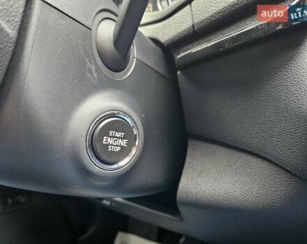 Білий Шкода Karoq, об'ємом двигуна 1.97 л та пробігом 85 тис. км за 27890 $, фото 48 на Automoto.ua