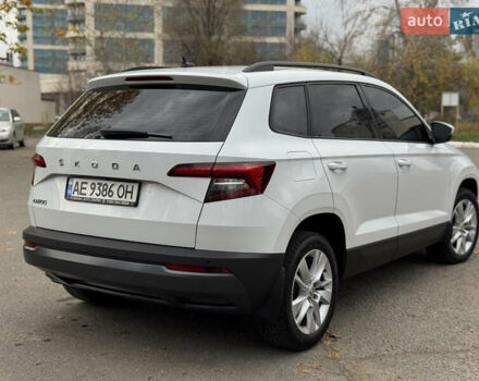 Білий Шкода Karoq, об'ємом двигуна 1.4 л та пробігом 62 тис. км за 21999 $, фото 11 на Automoto.ua