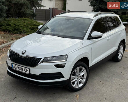 Білий Шкода Karoq, об'ємом двигуна 1.4 л та пробігом 62 тис. км за 21999 $, фото 17 на Automoto.ua