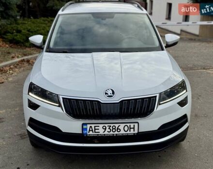 Білий Шкода Karoq, об'ємом двигуна 1.4 л та пробігом 62 тис. км за 22700 $, фото 11 на Automoto.ua