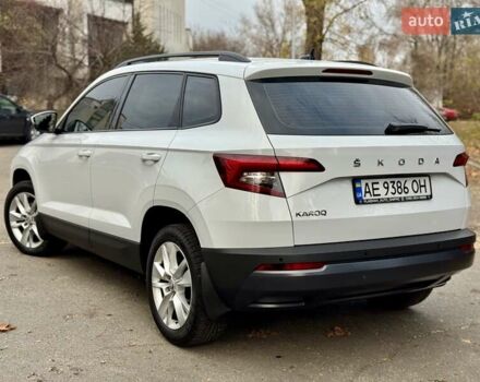 Білий Шкода Karoq, об'ємом двигуна 1.4 л та пробігом 62 тис. км за 22700 $, фото 10 на Automoto.ua