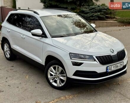 Білий Шкода Karoq, об'ємом двигуна 1.4 л та пробігом 62 тис. км за 22700 $, фото 8 на Automoto.ua