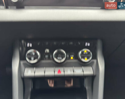 Білий Шкода Karoq, об'ємом двигуна 1.4 л та пробігом 62 тис. км за 22700 $, фото 33 на Automoto.ua