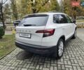 Білий Шкода Karoq, об'ємом двигуна 1.97 л та пробігом 85 тис. км за 27890 $, фото 5 на Automoto.ua