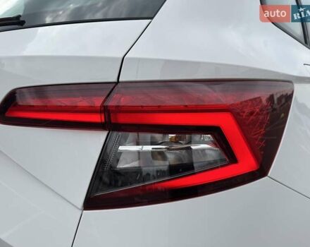 Шкода Karoq 2021 в Киеве на Automoto.ua Белый Шкода Karoq, объемом двигателя 1.97 л и пробегом 78 тыс. км за 22000 $, фото 4 на Automoto.ua