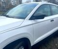 Белый Шкода Karoq, объемом двигателя 1.4 л и пробегом 19 тыс. км за 23500 $, фото 3 на Automoto.ua