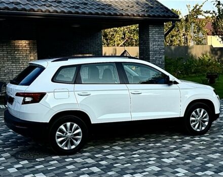 Білий Шкода Karoq, об'ємом двигуна 1.4 л та пробігом 109 тис. км за 20900 $, фото 6 на Automoto.ua