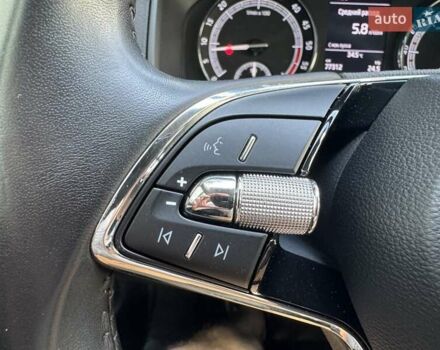 Шкода Karoq 2021 в Киеве на Automoto.ua Белый Шкода Karoq, объемом двигателя 1.97 л и пробегом 78 тыс. км за 22000 $, фото 24 на Automoto.ua