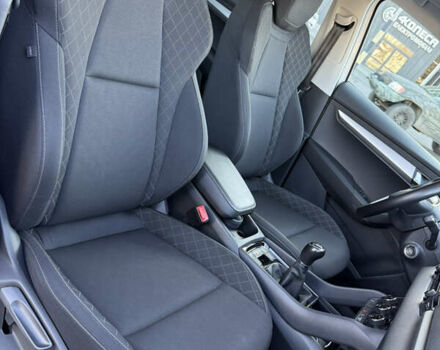 Белый Шкода Karoq, объемом двигателя 2 л и пробегом 78 тыс. км за 22000 $, фото 25 на Automoto.ua