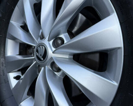 Белый Шкода Karoq, объемом двигателя 2 л и пробегом 78 тыс. км за 22000 $, фото 6 на Automoto.ua