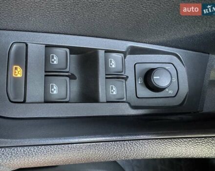 Шкода Karoq 2021 в Киеве на Automoto.ua Белый Шкода Karoq, объемом двигателя 1.97 л и пробегом 78 тыс. км за 22000 $, фото 20 на Automoto.ua