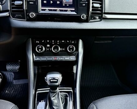 Белый Шкода Karoq, объемом двигателя 1.4 л и пробегом 107 тыс. км за 20500 $, фото 3 на Automoto.ua