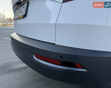 Белый Шкода Karoq, объемом двигателя 2 л и пробегом 78 тыс. км за 22000 $, фото 8 на Automoto.ua