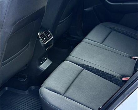 Білий Шкода Karoq, об'ємом двигуна 1.4 л та пробігом 109 тис. км за 20900 $, фото 19 на Automoto.ua