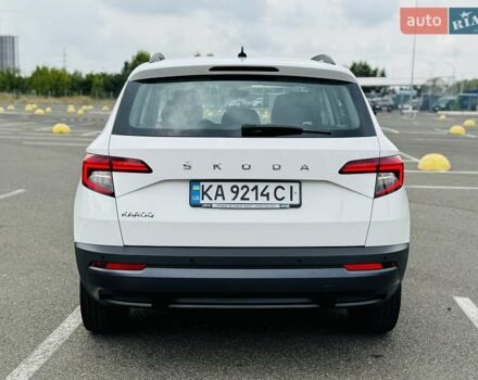 Білий Шкода Karoq, об'ємом двигуна 1.97 л та пробігом 78 тис. км за 22000 $, фото 3 на Automoto.ua