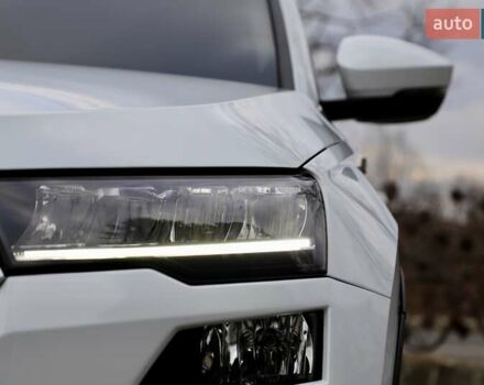 Білий Шкода Karoq, об'ємом двигуна 2 л та пробігом 88 тис. км за 29800 $, фото 6 на Automoto.ua