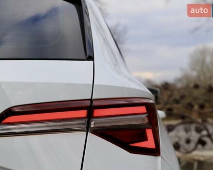 Білий Шкода Karoq, об'ємом двигуна 2 л та пробігом 88 тис. км за 29800 $, фото 20 на Automoto.ua