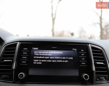 Білий Шкода Karoq, об'ємом двигуна 2 л та пробігом 88 тис. км за 29800 $, фото 115 на Automoto.ua