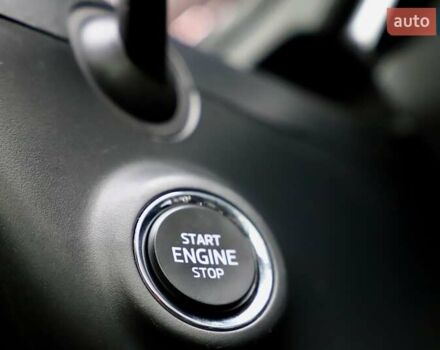 Білий Шкода Karoq, об'ємом двигуна 2 л та пробігом 88 тис. км за 29800 $, фото 107 на Automoto.ua