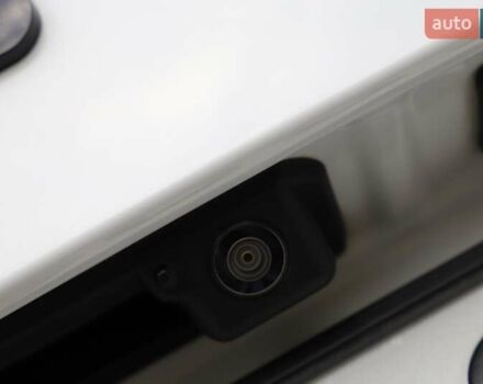 Білий Шкода Karoq, об'ємом двигуна 2 л та пробігом 88 тис. км за 29800 $, фото 23 на Automoto.ua