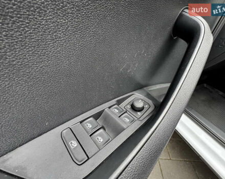 Білий Шкода Karoq, об'ємом двигуна 1.4 л та пробігом 68 тис. км за 24450 $, фото 32 на Automoto.ua