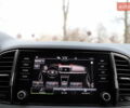 Білий Шкода Karoq, об'ємом двигуна 2 л та пробігом 88 тис. км за 29800 $, фото 119 на Automoto.ua