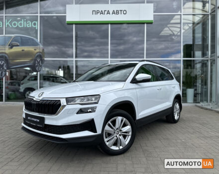 Белый Шкода Karoq, объемом двигателя 1.4 л и пробегом 55 тыс. км за 25500 $, фото 1 на Automoto.ua