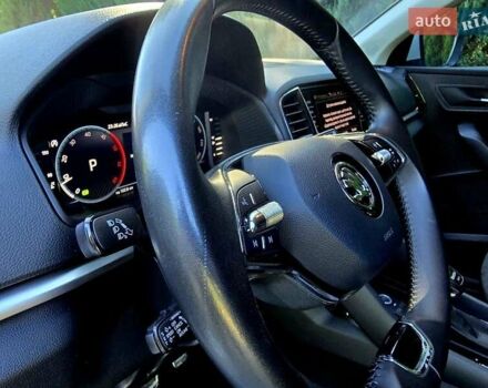 Белый Шкода Karoq, объемом двигателя 2 л и пробегом 88 тыс. км за 28900 $, фото 20 на Automoto.ua