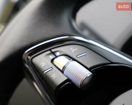 Білий Шкода Karoq, об'ємом двигуна 2 л та пробігом 88 тис. км за 29800 $, фото 76 на Automoto.ua