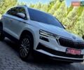 Белый Шкода Karoq, объемом двигателя 2 л и пробегом 88 тыс. км за 28900 $, фото 1 на Automoto.ua