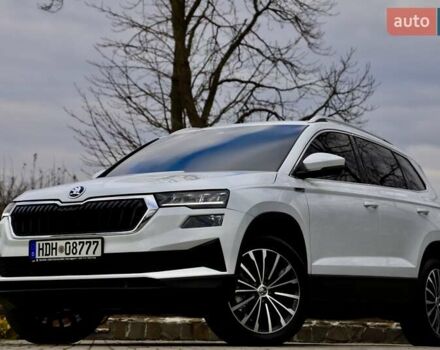 Білий Шкода Karoq, об'ємом двигуна 2 л та пробігом 88 тис. км за 29800 $, фото 33 на Automoto.ua